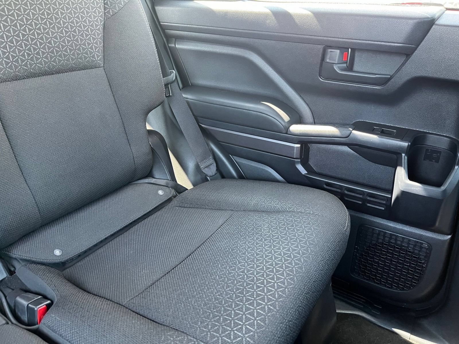 Used 2025 Toyota 4Runner SR5 RWD image 37