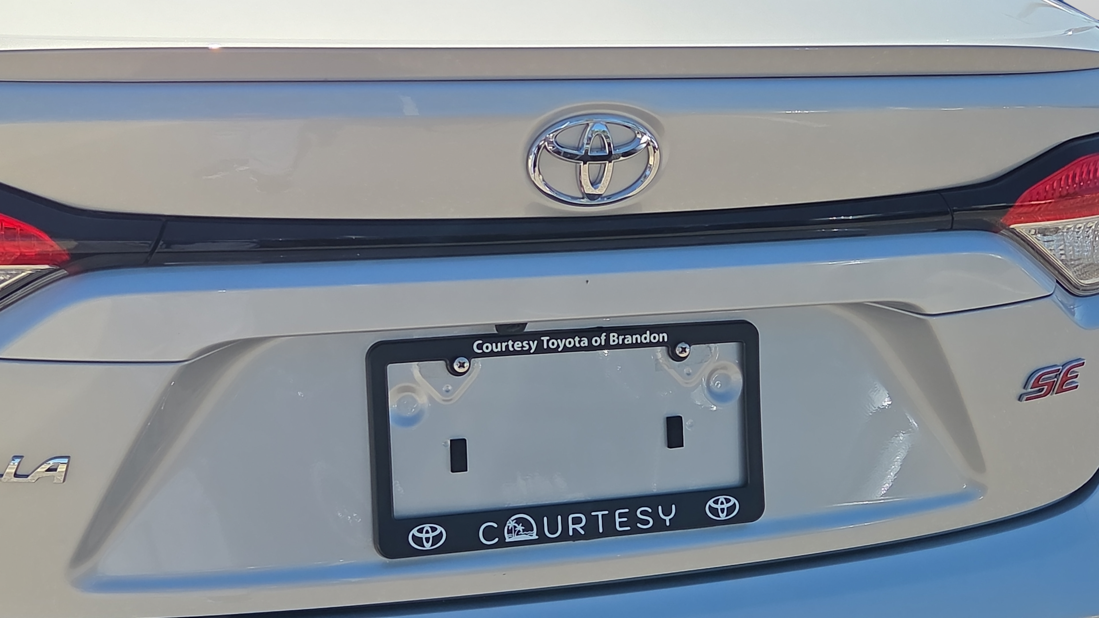 Certified 2026 Toyota Corolla SE FWD image 28