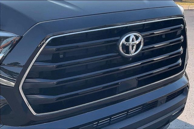 Used 2026 Toyota Sequoia SR5 w/ TRD Off-Road Package image 31