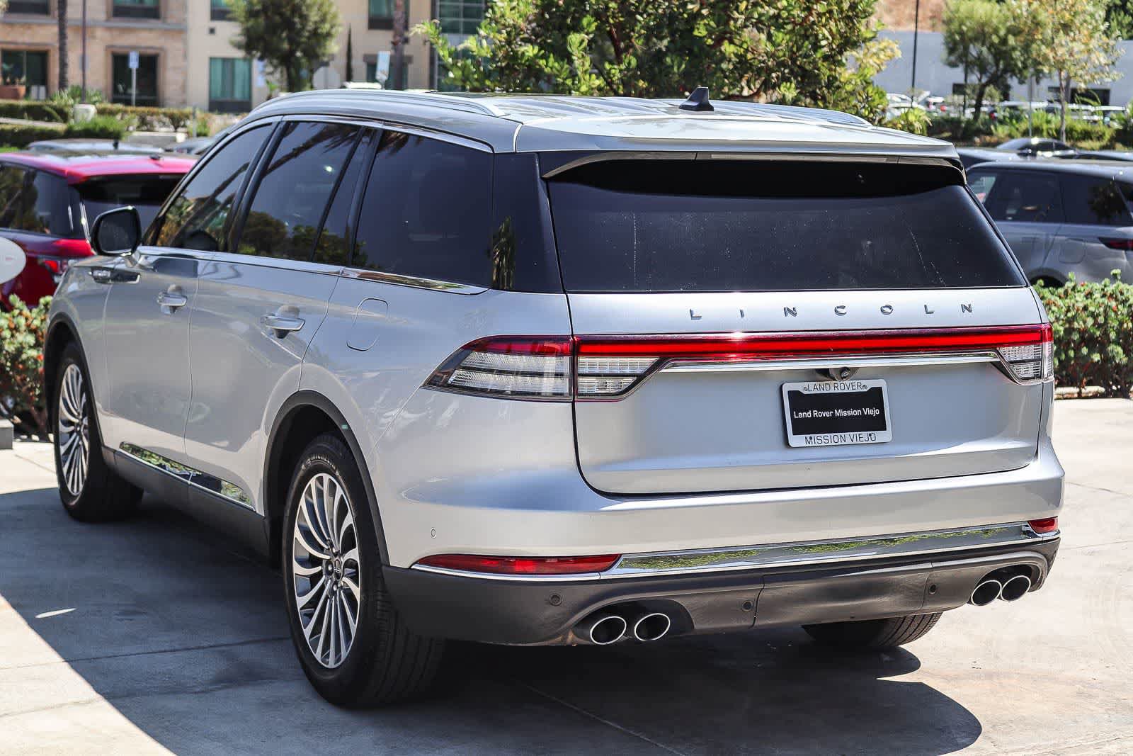 Used 2021 Lincoln Aviator Reserve w/ Equipment Group 201A RWD image 4