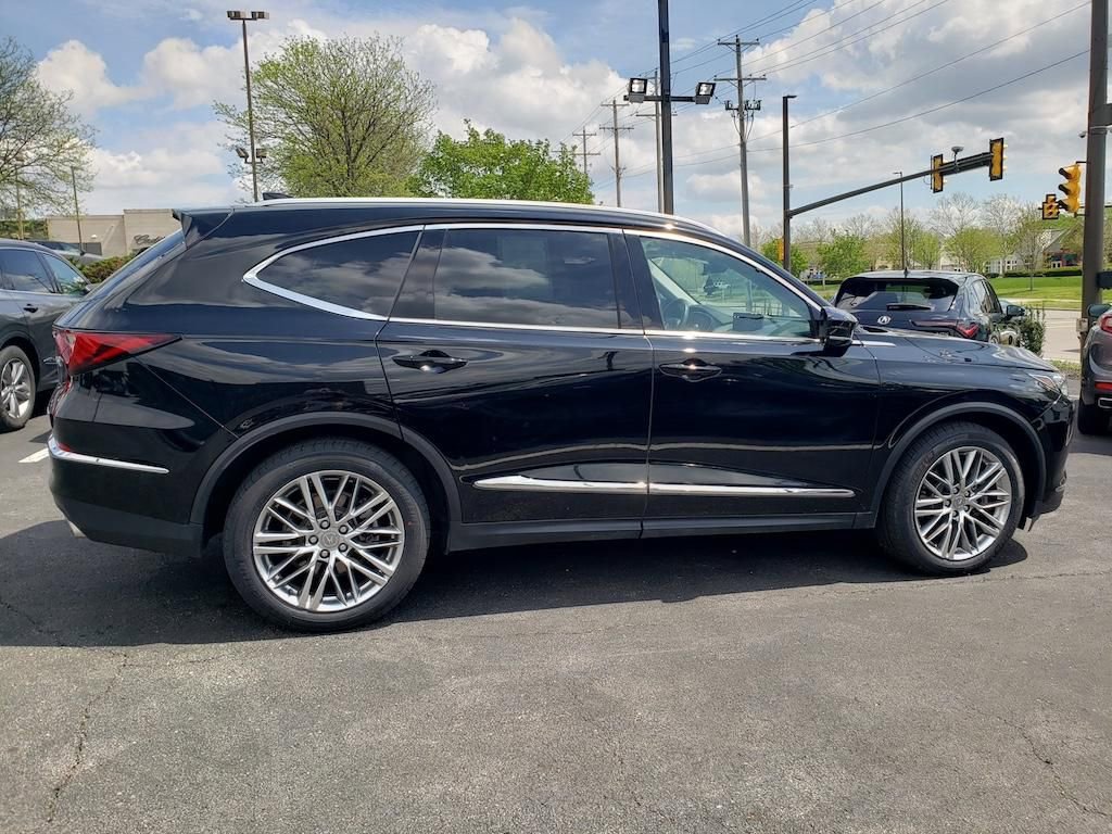 Certified 2023 Acura MDX SH-AWD w/ Advance Package image 11