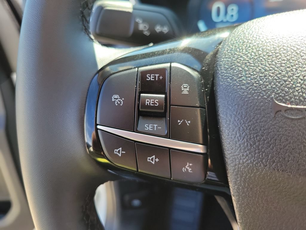 Used 2023 Ford Escape Platinum w/ Premium Technology Package AWD/4WD image 24