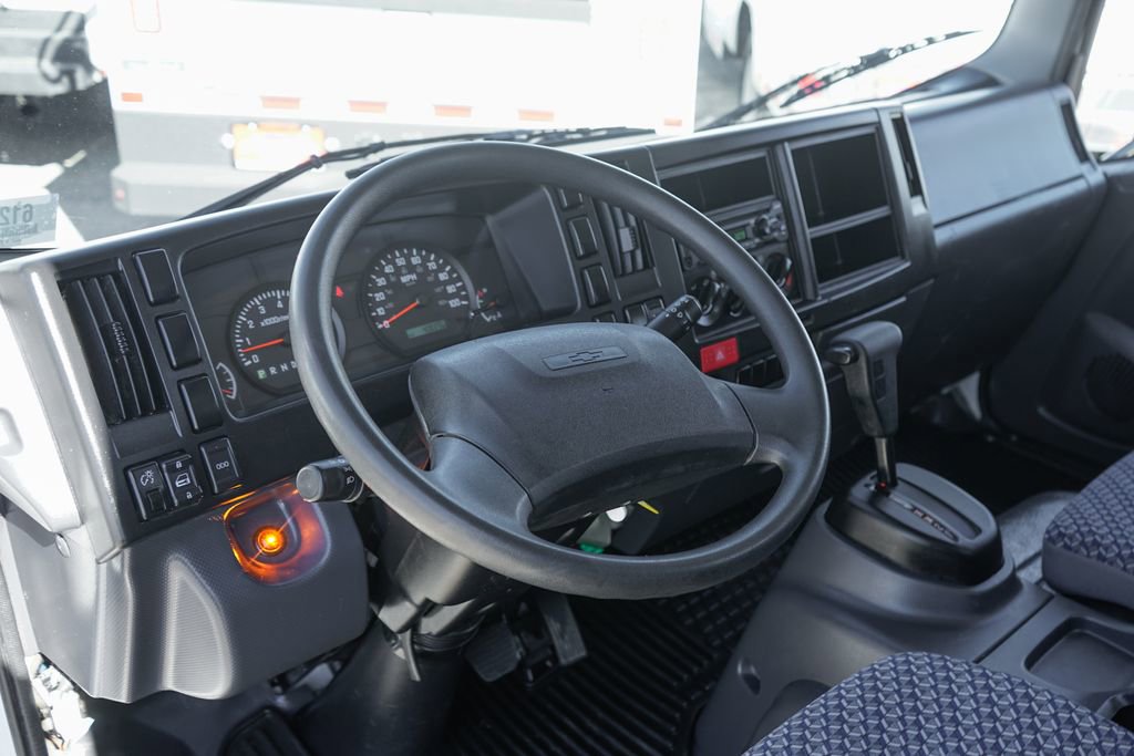 Used 2024 Chevrolet Low Cab Forward RWD image 23