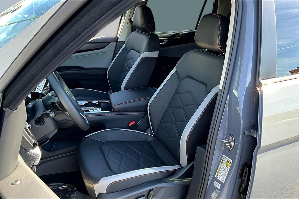 New 2026 Volkswagen Atlas Peak Edition image 21