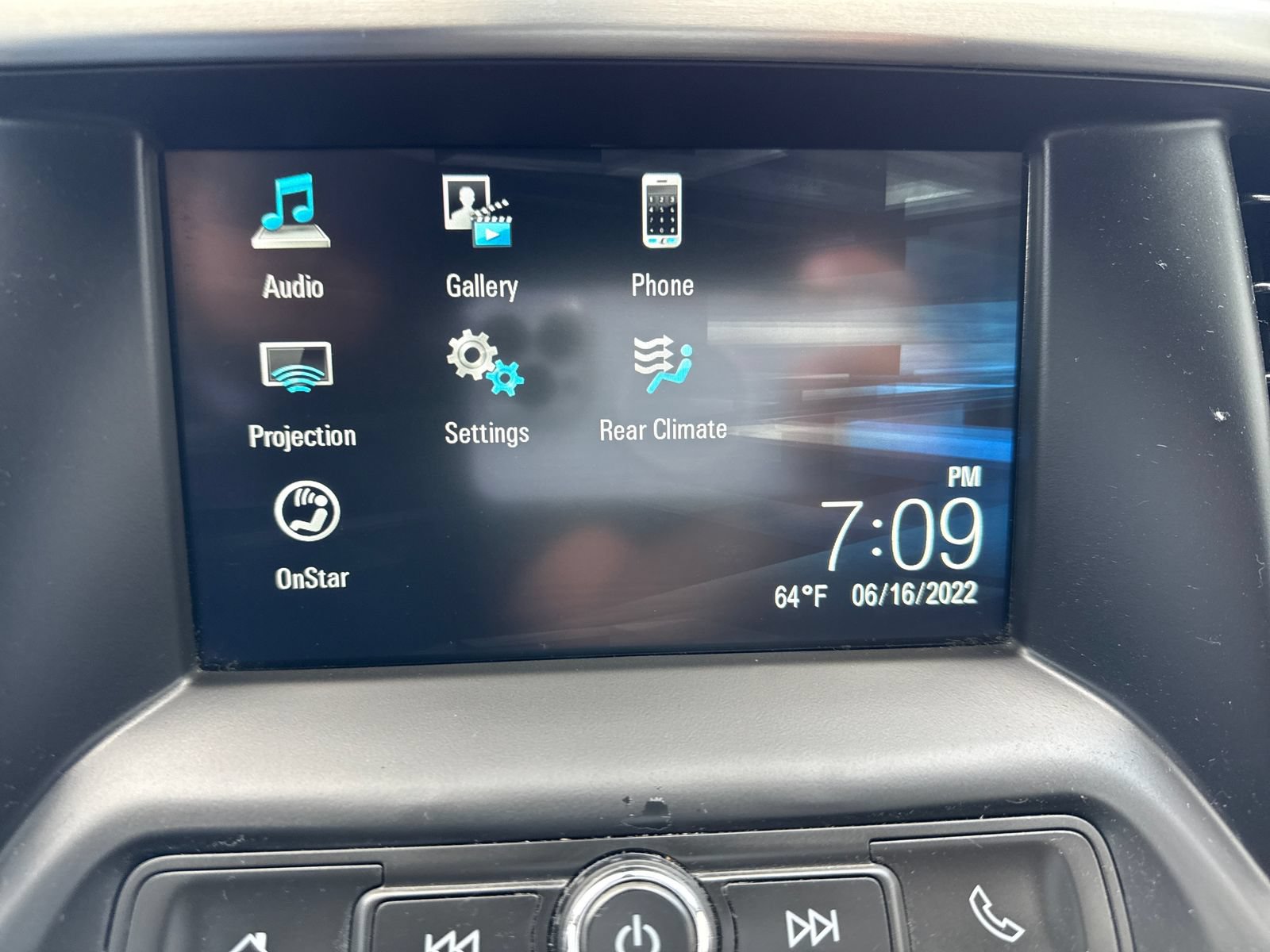 Used 2019 GMC Acadia SLE FWD image 19