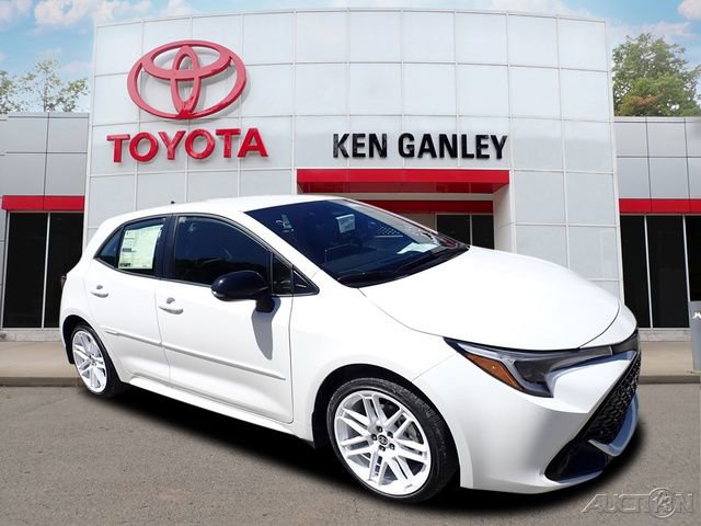 New 2026 Toyota Corolla SE FWD image 1