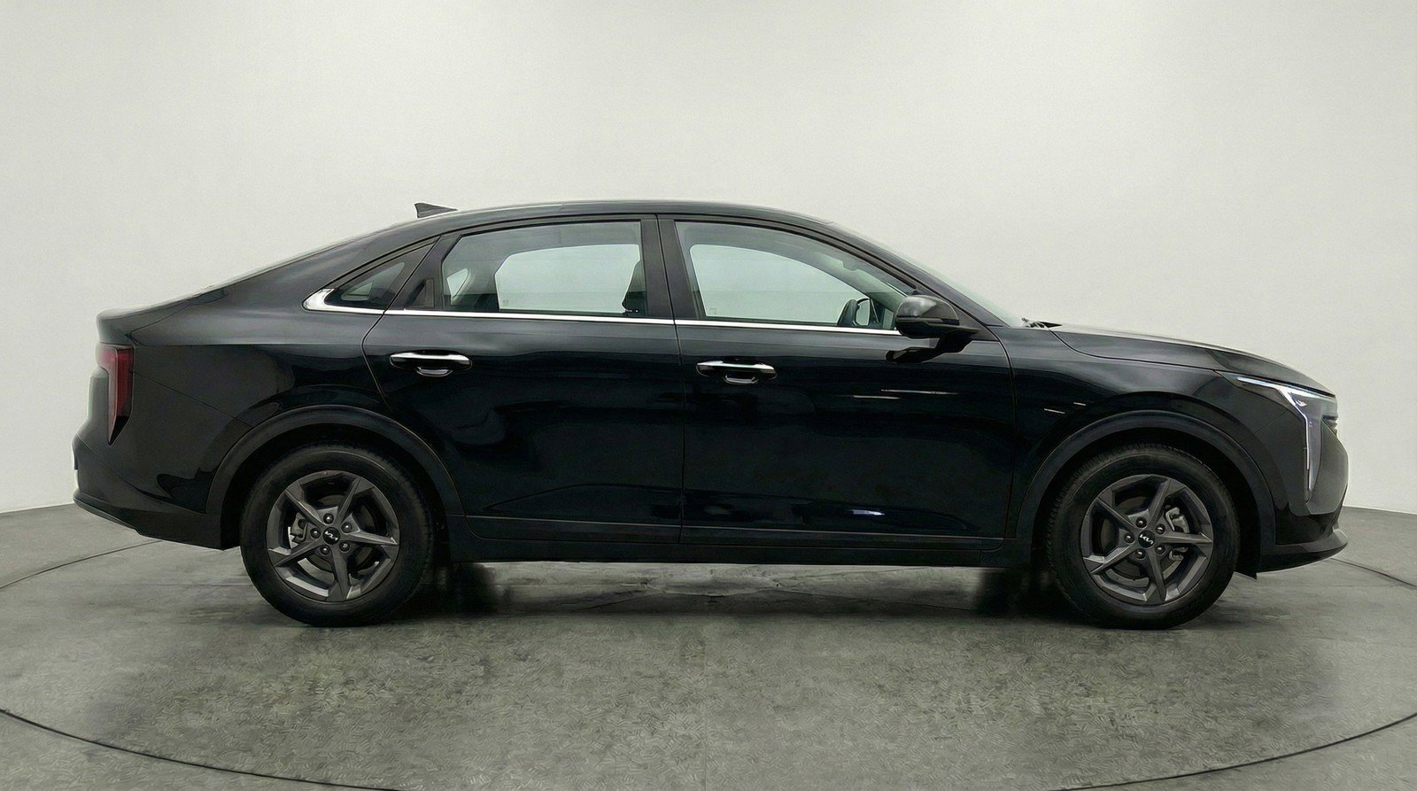 Used 2025 Kia K4 LXS FWD image 11