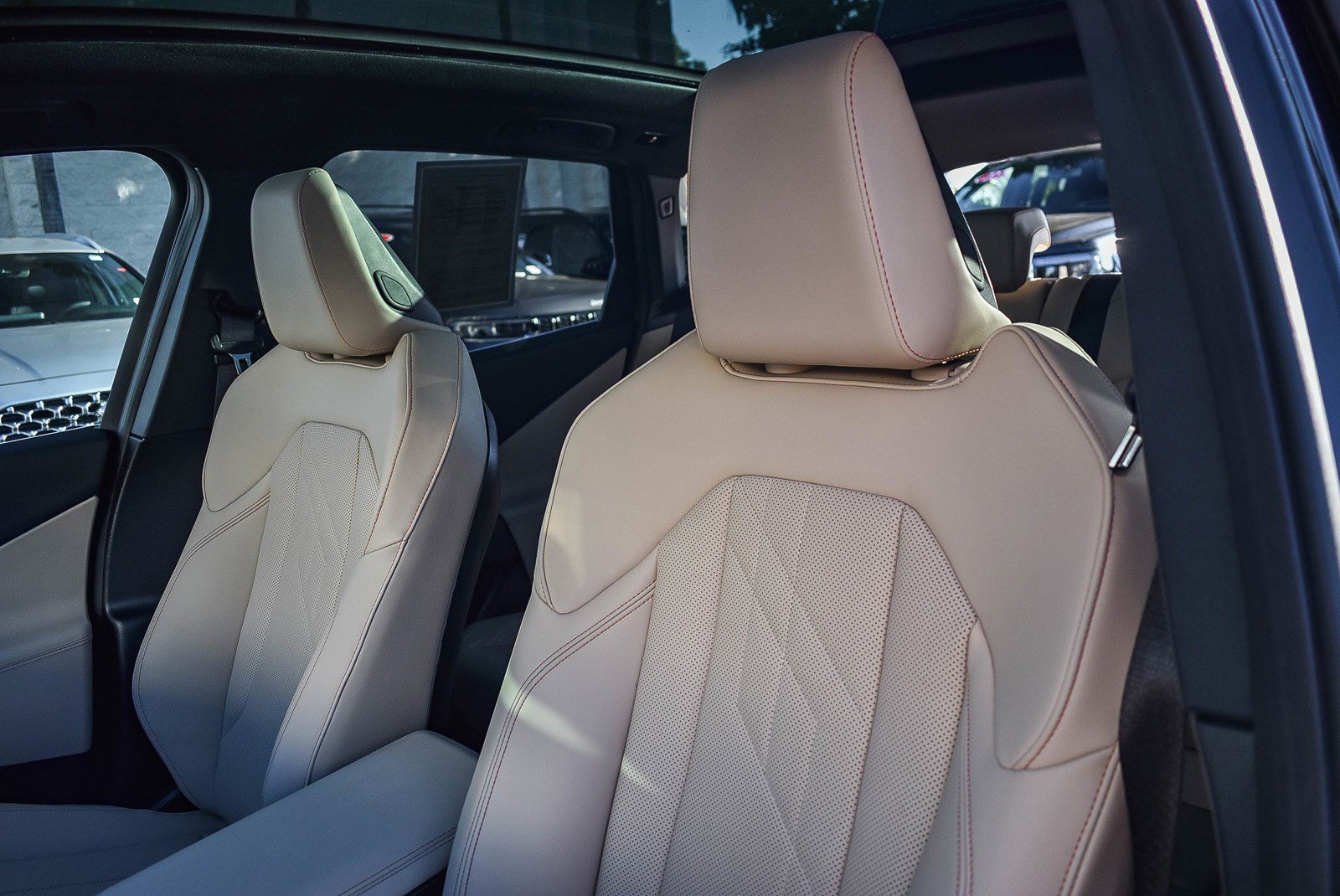 Used 2025 BMW X3 xDrive30i w/ Convenience Package image 24