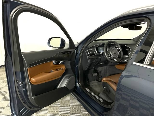 Certified 2024 Volvo XC90 T8 Ultimate AWD/4WD image 27