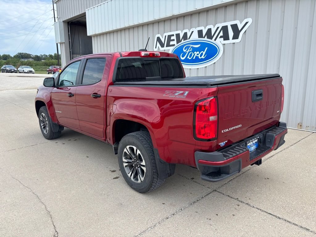 Used 2022 Chevrolet Colorado Z71 AWD/4WD image 4
