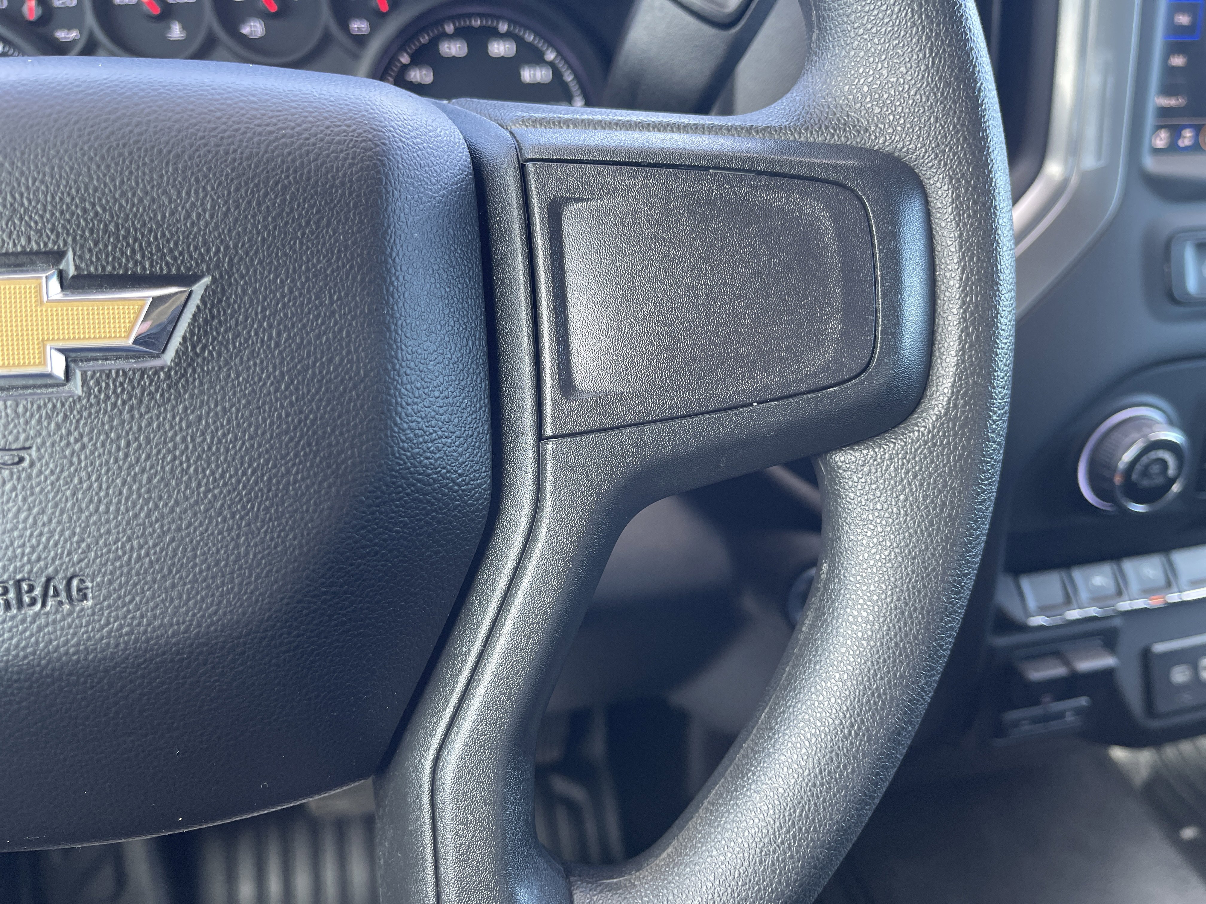 Used 2025 Chevrolet Silverado 1500 W/T w/ WT Value Package image 18