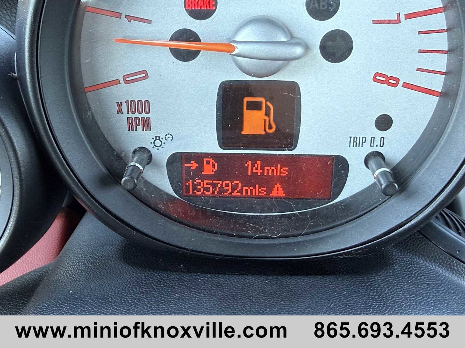 Used 2012 MINI Cooper Convertible image 27