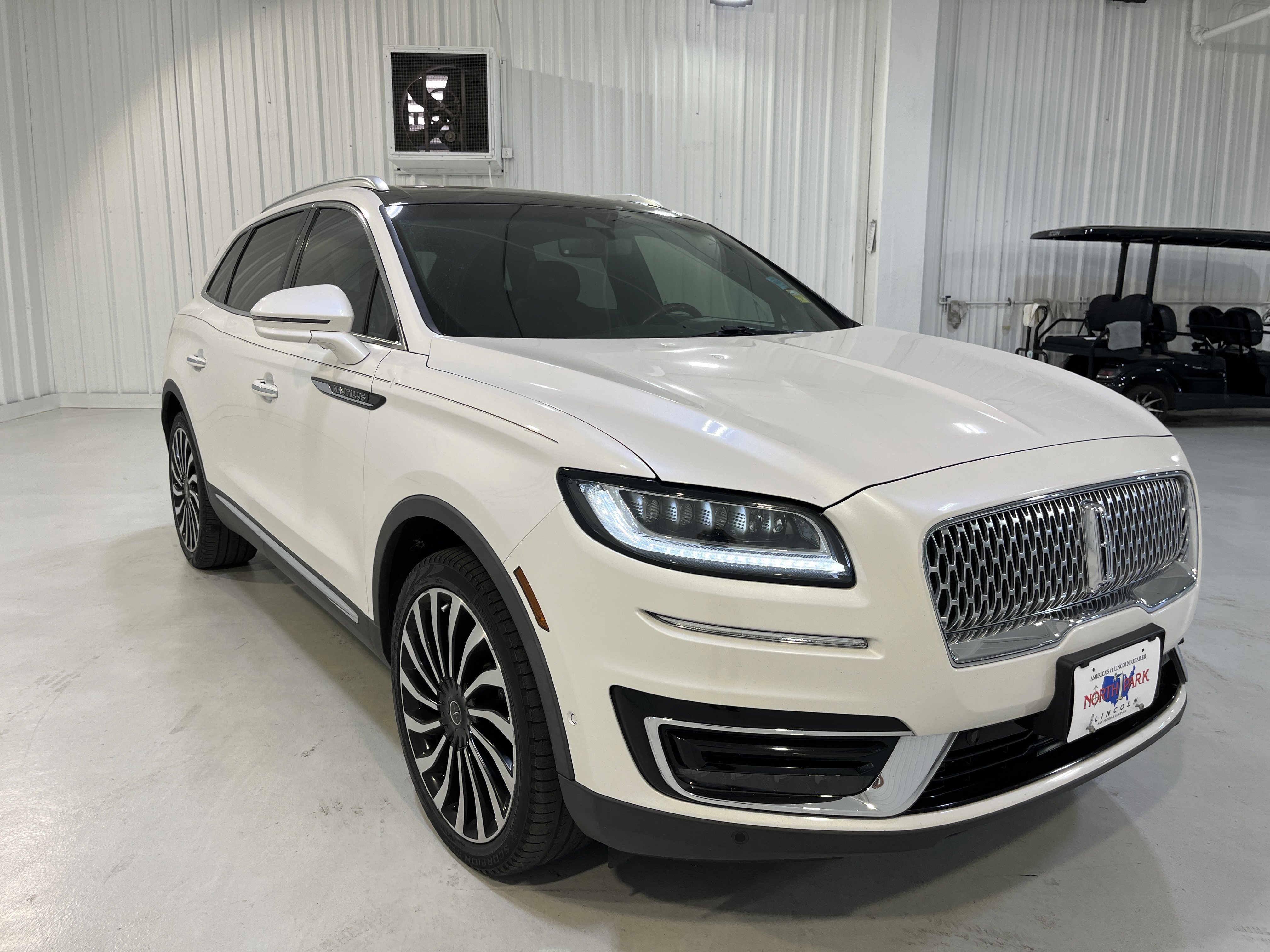 Used 2019 Lincoln Nautilus Black Label AWD/4WD image 18