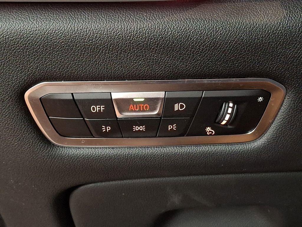 Used 2023 BMW X5 xDrive40i w/ Premium Package AWD/4WD image 23