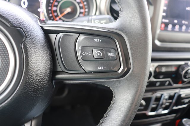 Used 2023 Jeep Gladiator Willys image 20