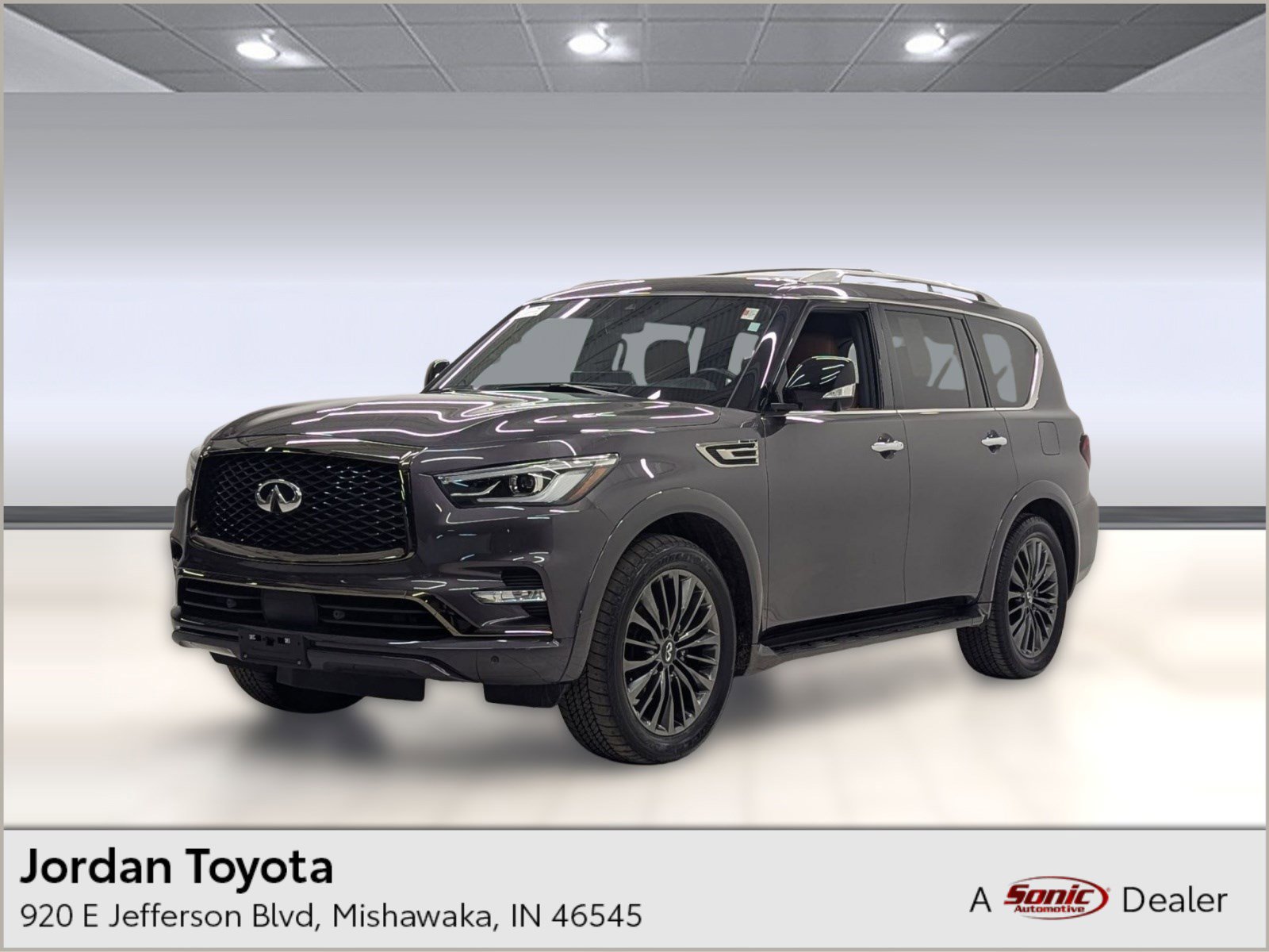 Used 2024 INFINITI QX80 Sensory