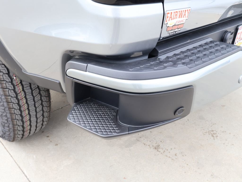 New 2026 GMC Canyon Elevation w/ Convenience Package image 27