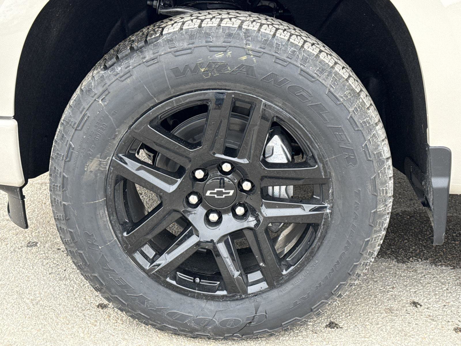 New 2026 Chevrolet Silverado 1500 RST w/ RST Select Package image 7