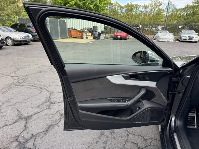 Used 2018 Audi S4 Prestige AWD/4WD image 19