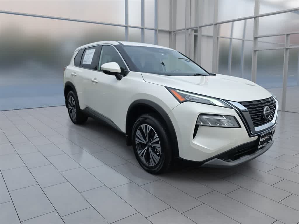 Used 2021 Nissan Rogue SV AWD/4WD image 3