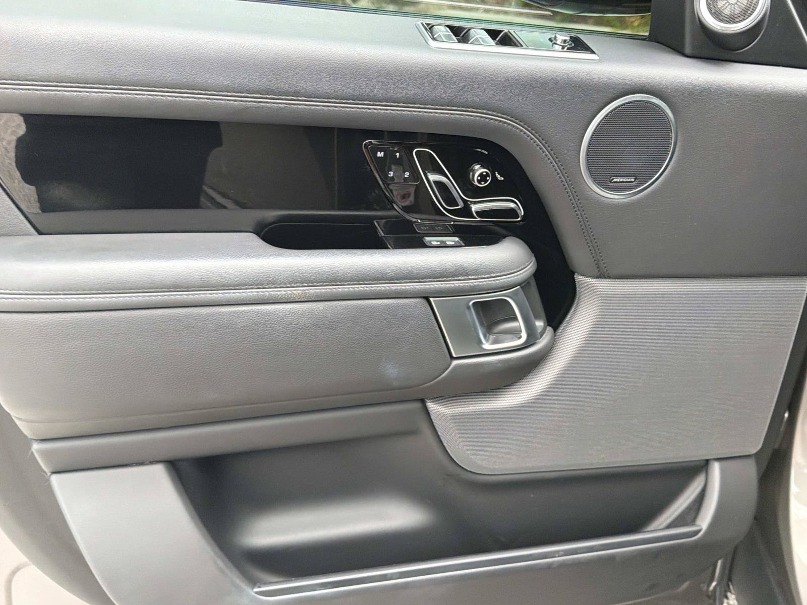Used 2021 Land Rover Range Rover AWD/4WD image 17