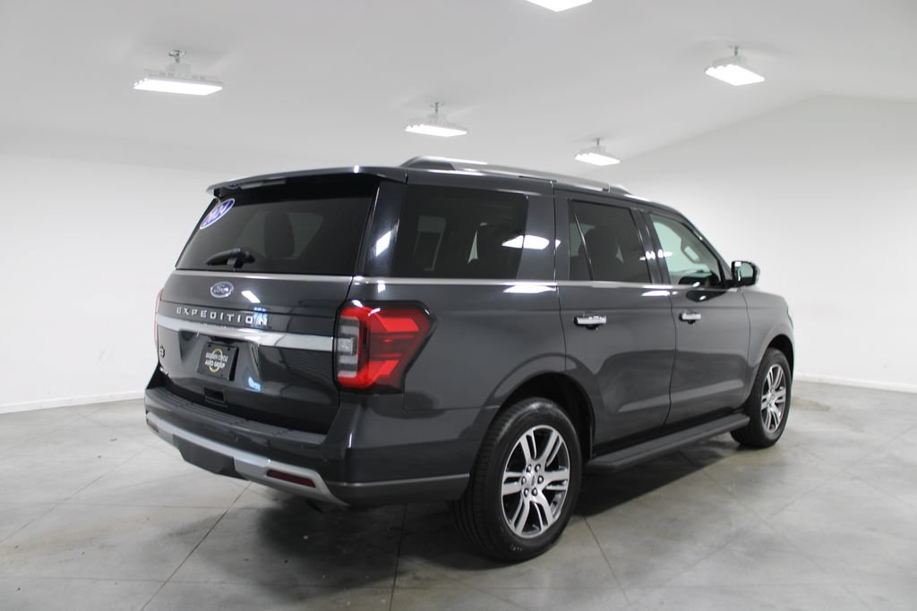 Used 2024 Ford Expedition Limited RWD image 9