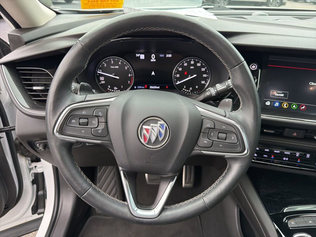 Used 2022 Buick Envision Essence w/ Technology Package II image 24