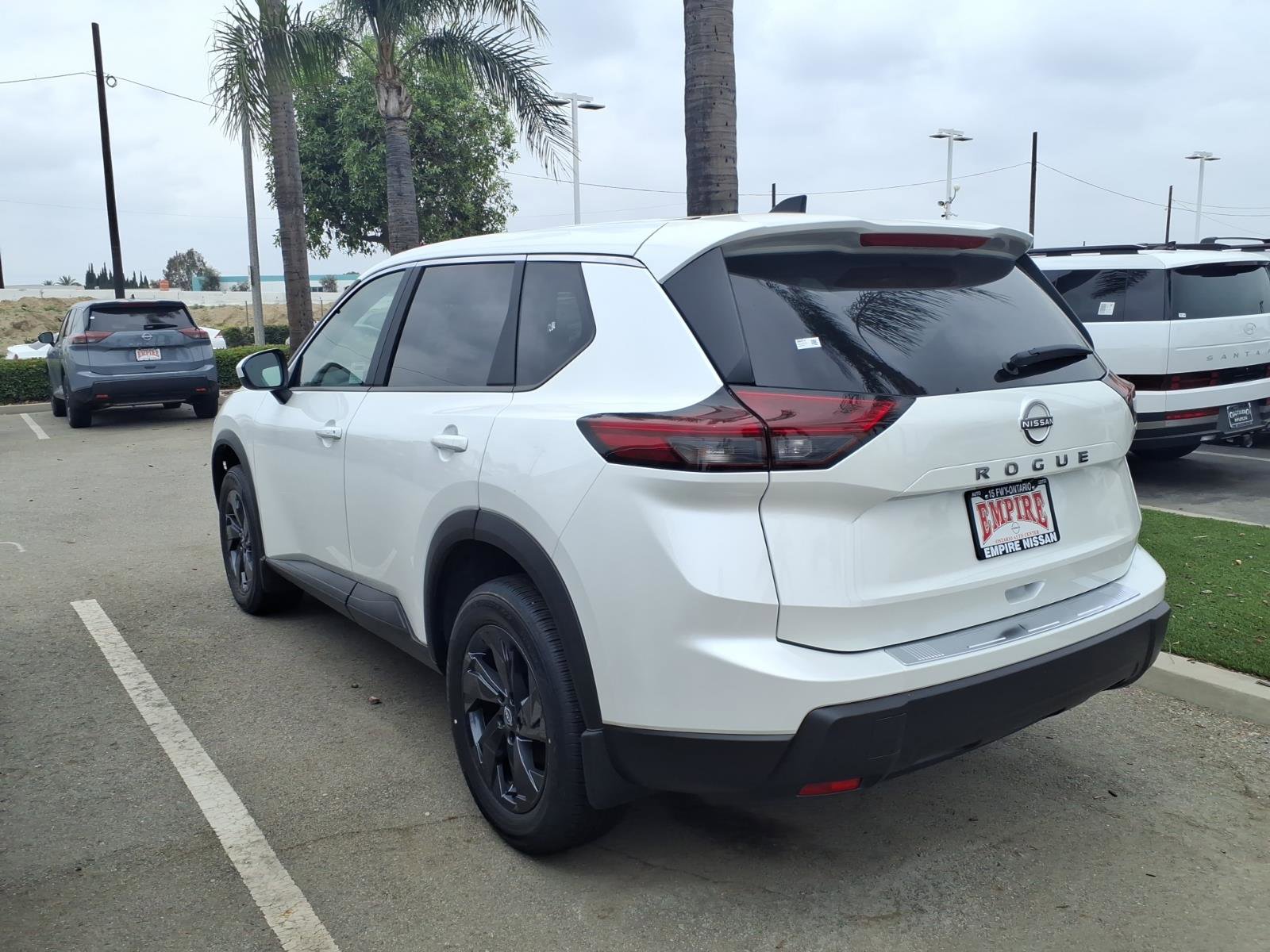 New 2026 Nissan Rogue SV FWD image 10