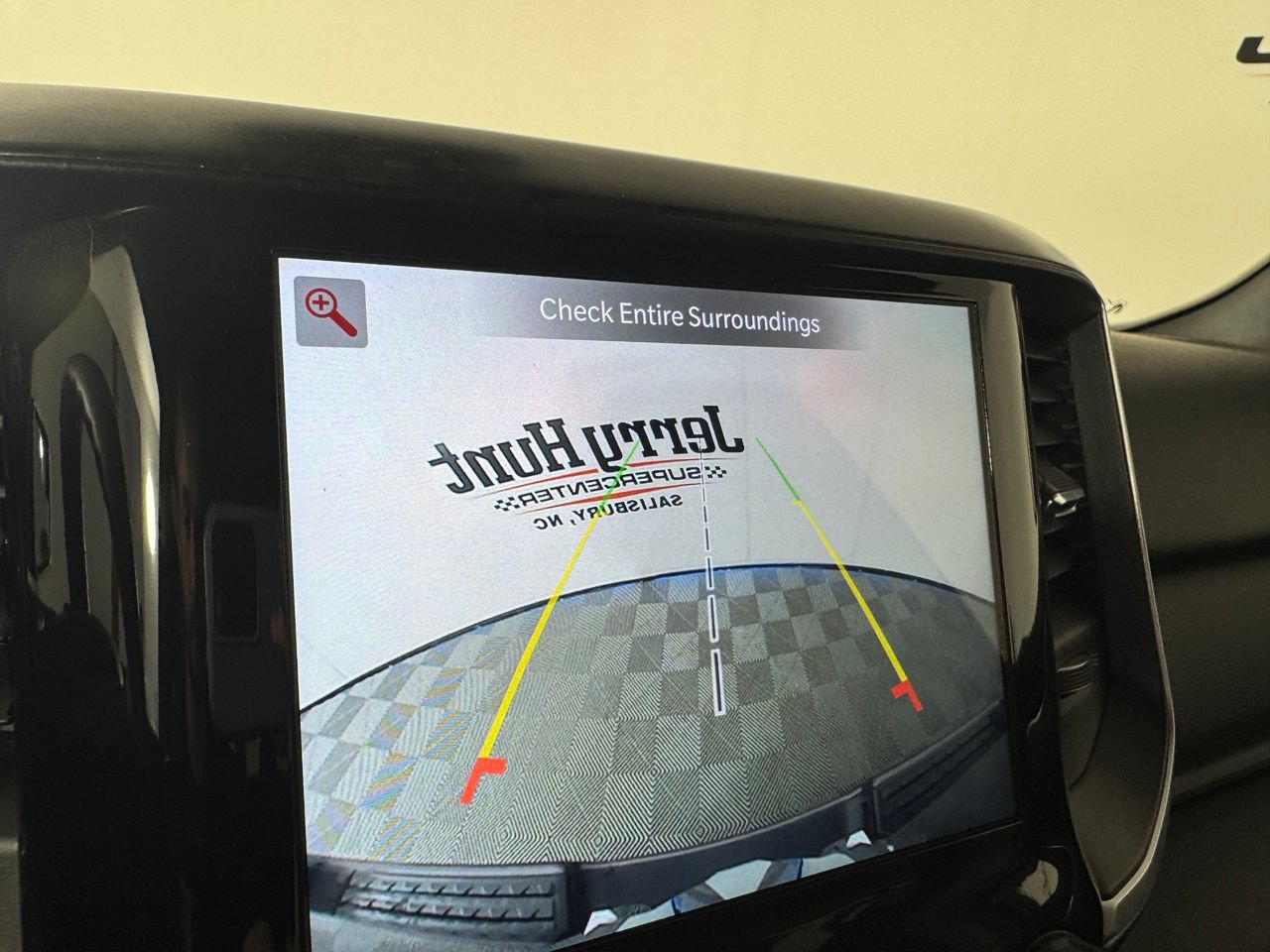 Used 2022 RAM 1500 Big Horn AWD/4WD image 3