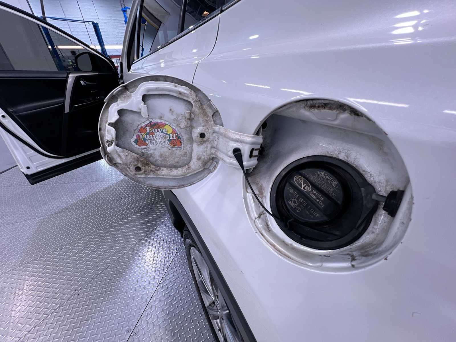 Used 2018 Toyota RAV4 Limited w/ All Weather Liner Package AWD/4WD image 44