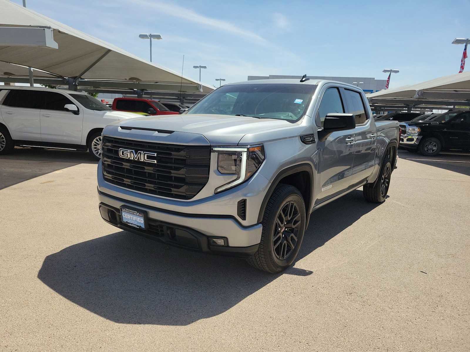 Used 2026 GMC Sierra 1500 Elevation image 5