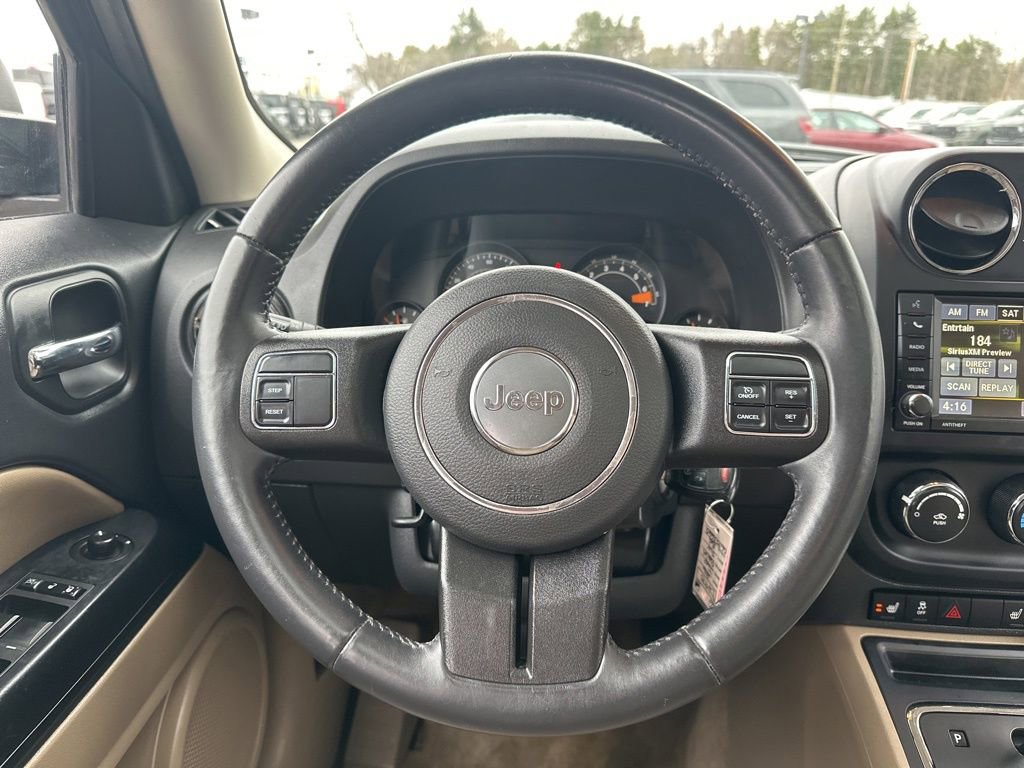 Used 2016 Jeep Patriot High Altitude AWD/4WD image 20