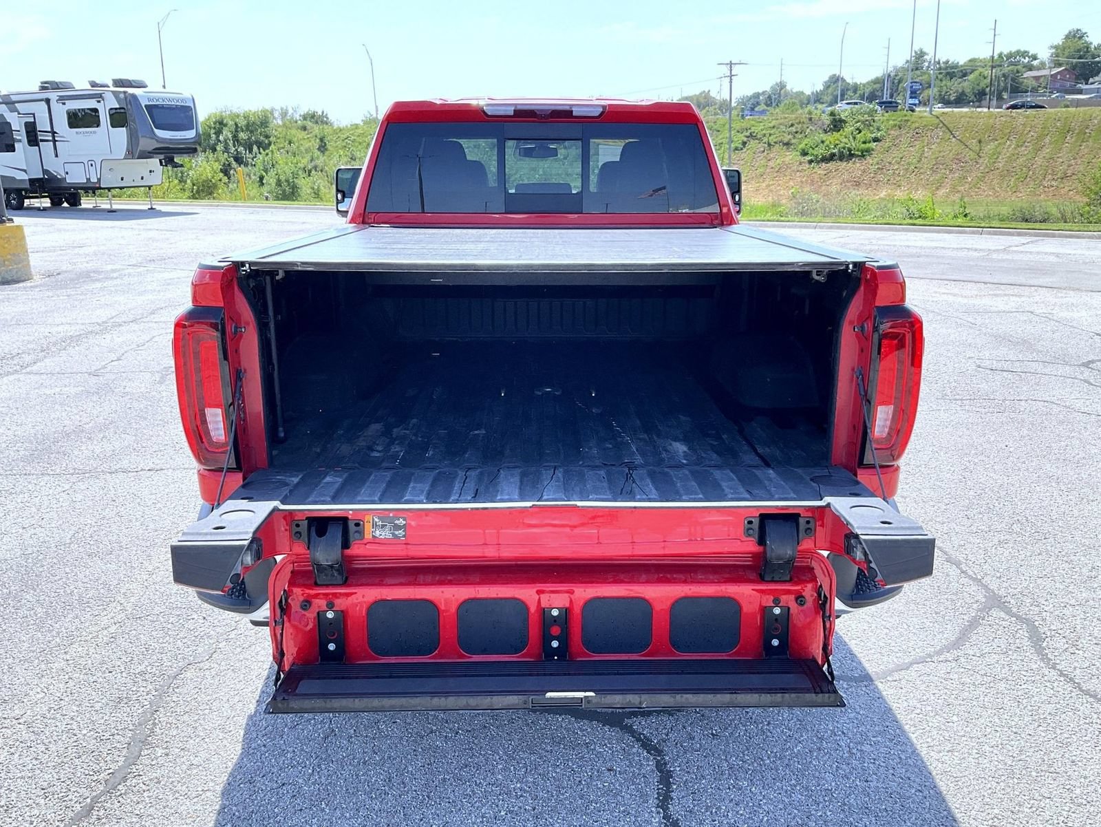 Certified 2022 GMC Sierra 2500 SLT w/ SLT Premium Package AWD/4WD image 21