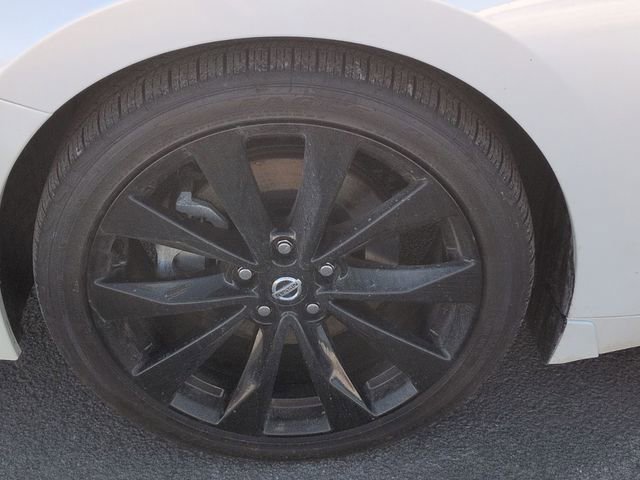 Used 2022 Nissan Maxima SR w/ Sport Mat Group image 10