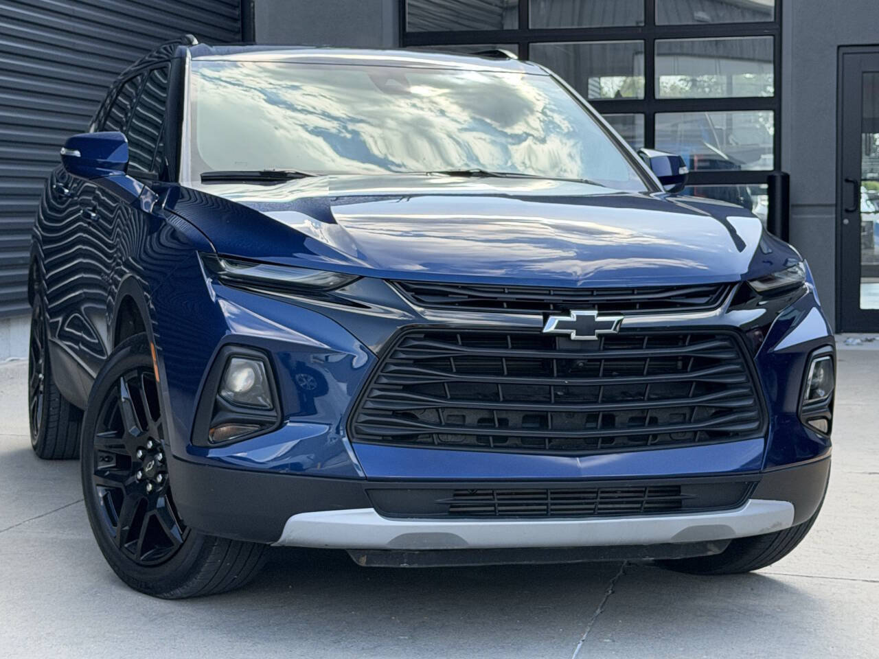 Used 2022 Chevrolet Blazer LT w/ Sound & Technology Package AWD/4WD image 6