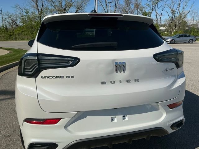 Used 2024 Buick Encore GX Avenir w/ Avenir Technology Package FWD image 12