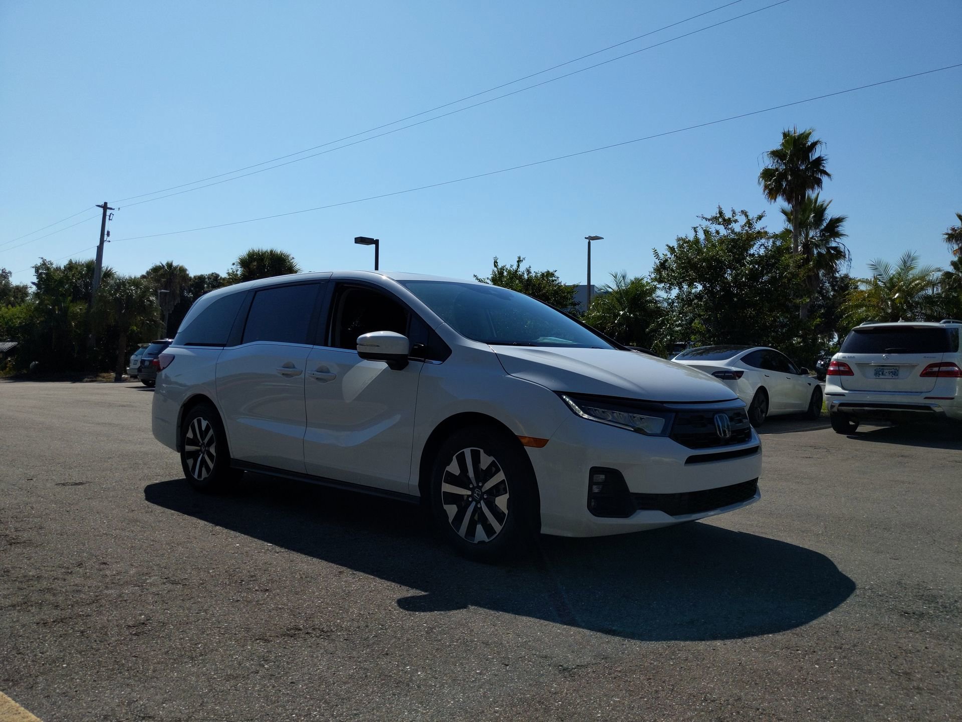 New 2026 Honda Odyssey EX-L image 2