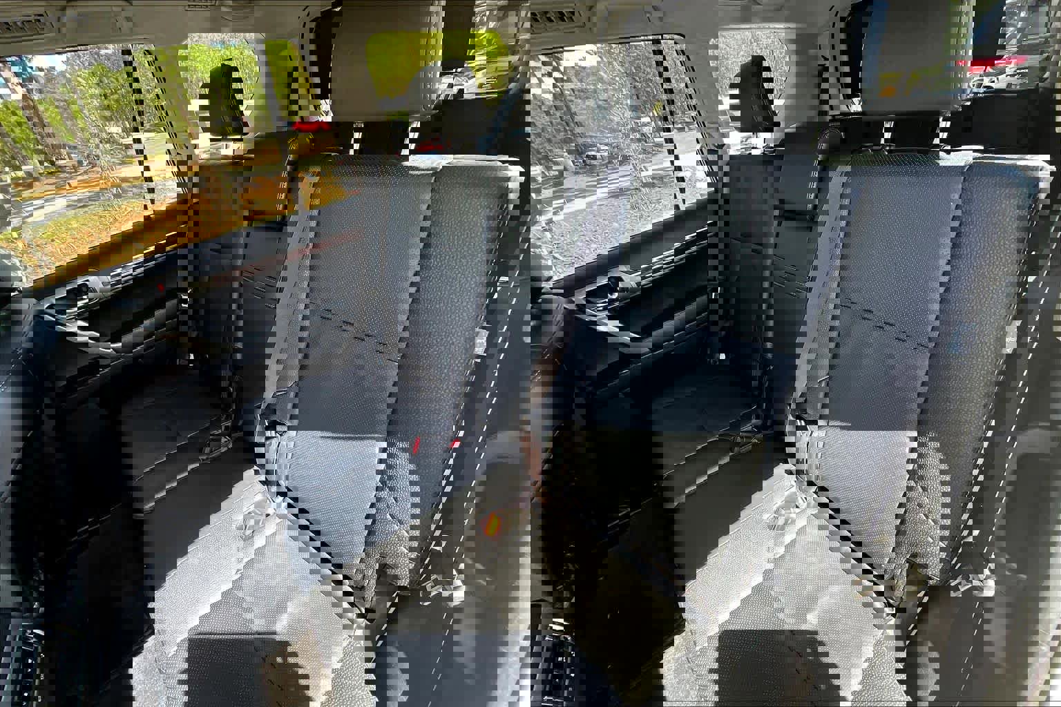 Used 2015 Lexus GX 460 w/ Premium Package image 20