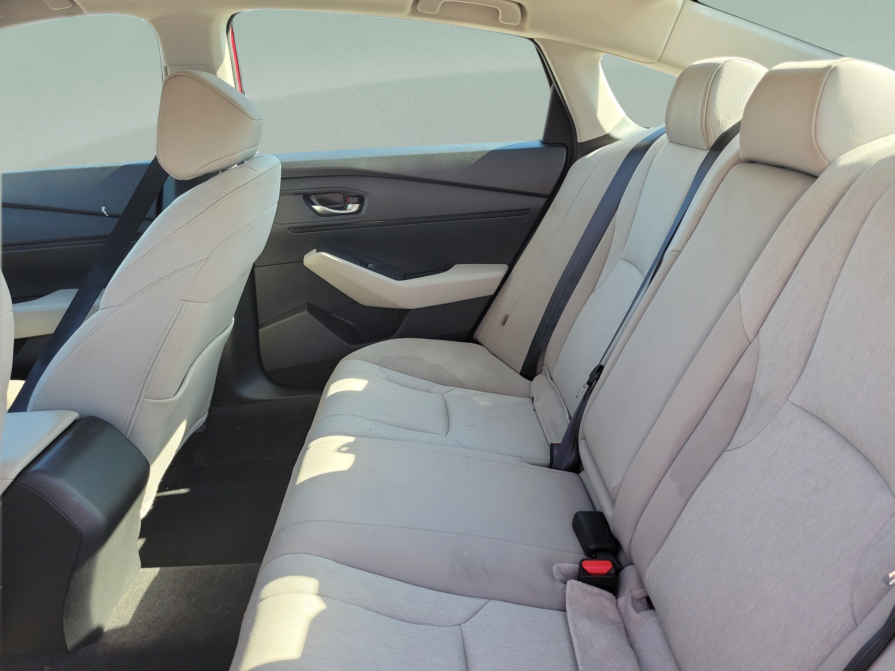 Used 2023 Honda Accord EX image 6