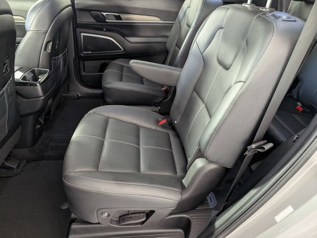 Used 2022 Kia Telluride SX w/ Nightfall Edition Package AWD/4WD image 29