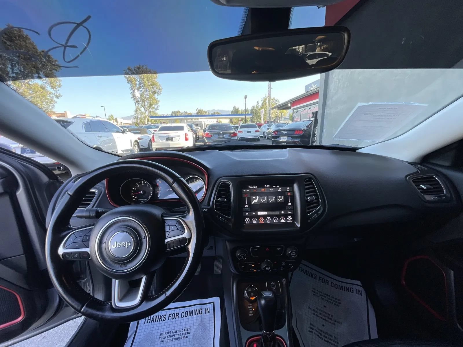 Used 2020 Jeep Compass Trailhawk AWD/4WD image 10