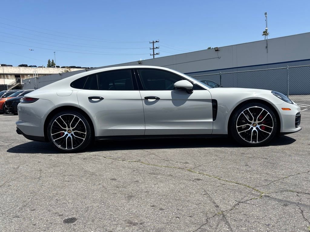 Used 2022 Porsche Panamera 4S AWD/4WD image 3