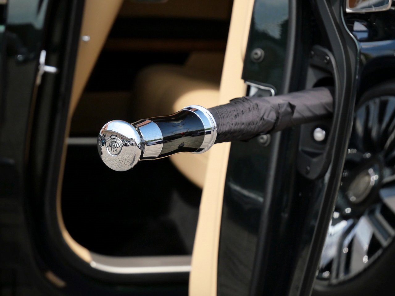 New 2025 Rolls-Royce Ghost image 6