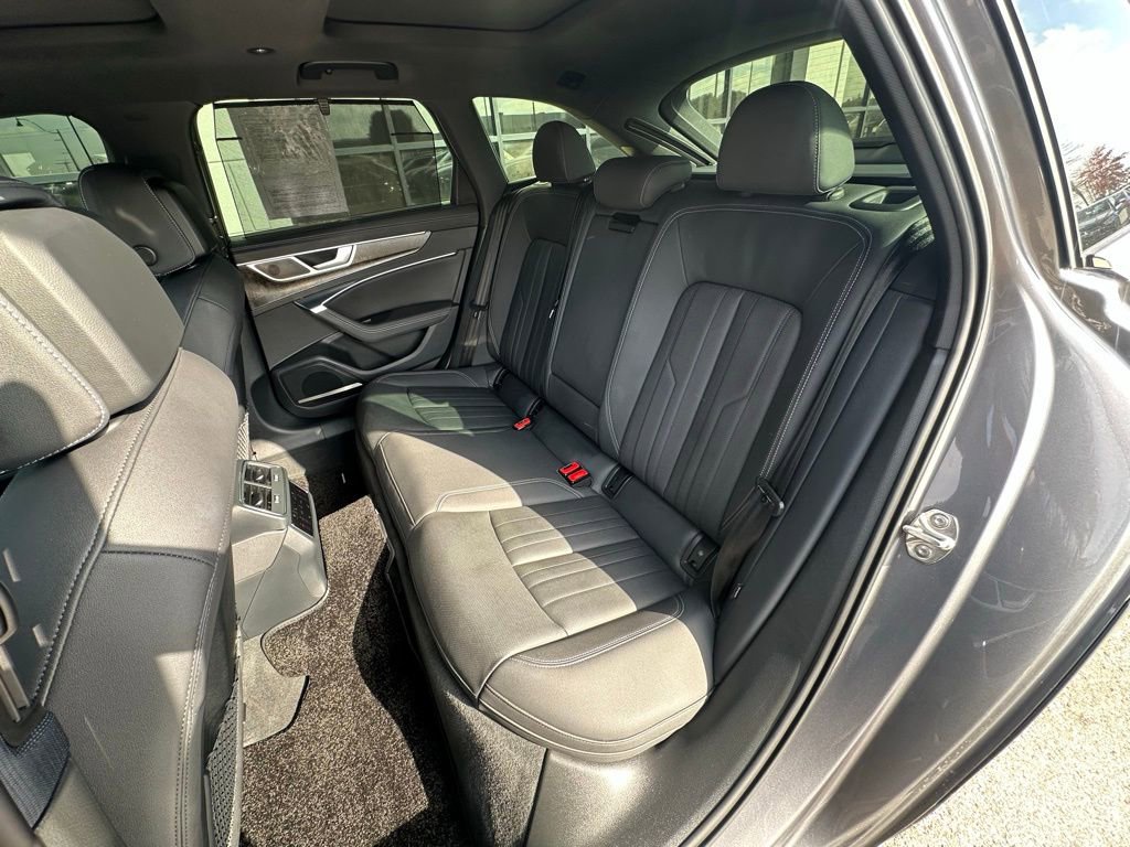 Used 2021 Audi A6 3.0T allroad Premium Plus w/ Executive Package image 23