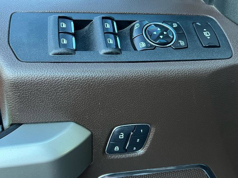 Used 2017 Ford F350 King Ranch w/ Tow Technology Bundle image 40