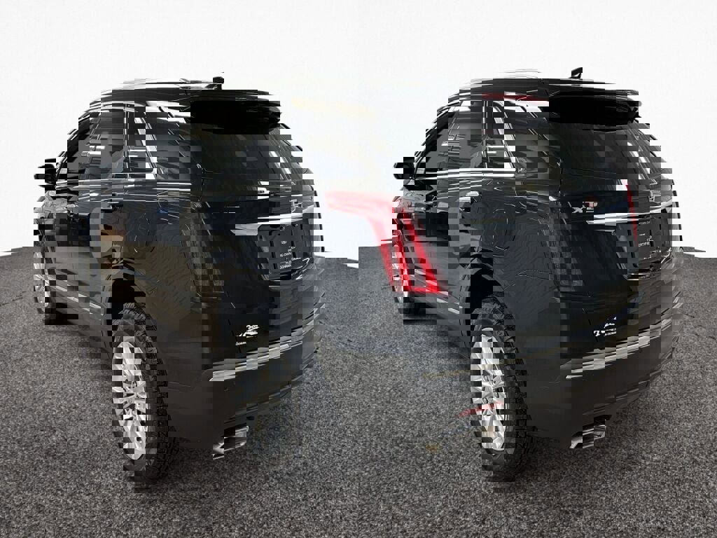 Certified 2024 Cadillac XT5 Luxury image 2