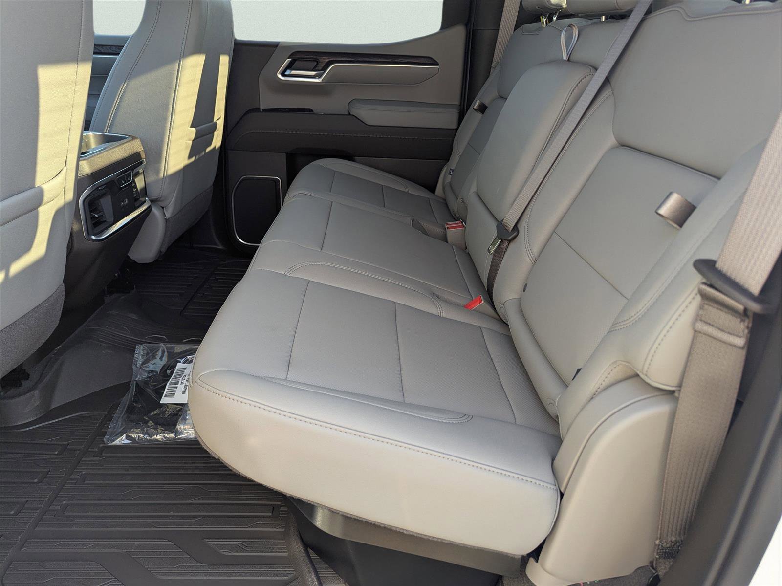 New 2026 GMC Sierra 1500 SLT w/ SLT Premium Plus Package image 12