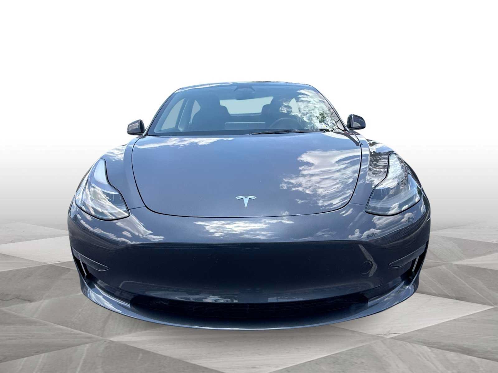 Used 2023 Tesla Model 3 Standard Range RWD image 3