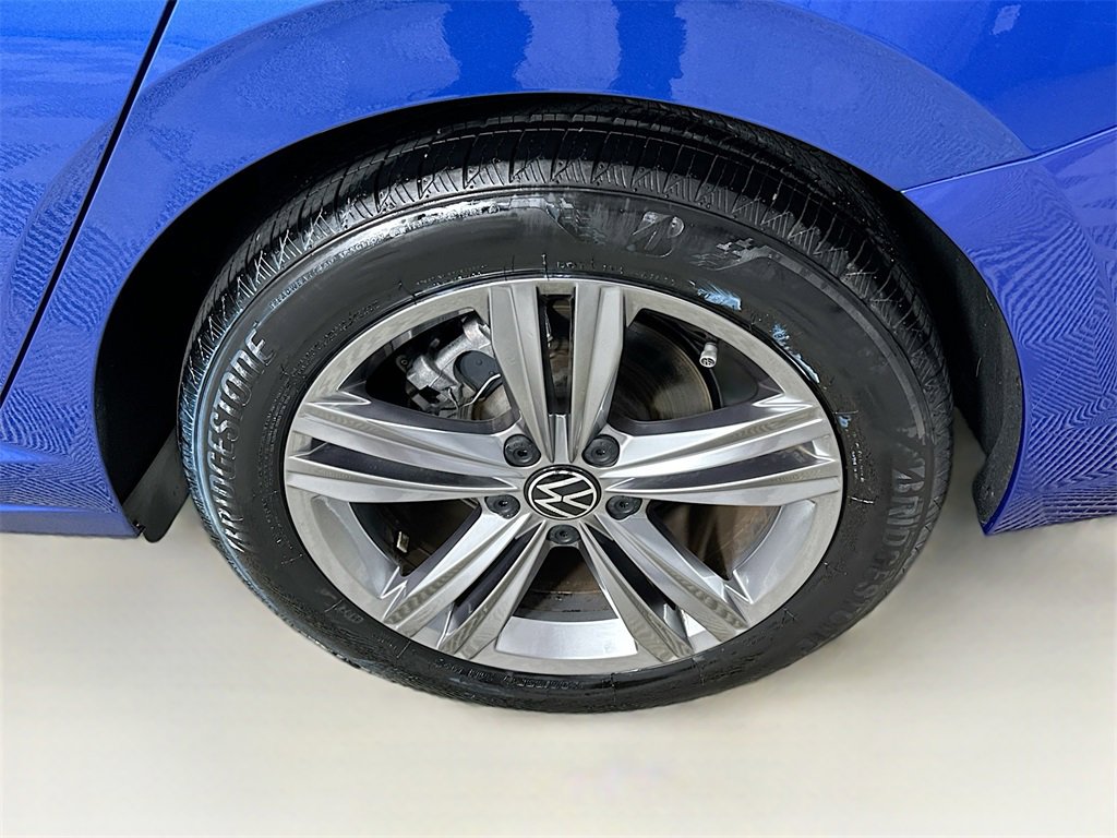 Used 2022 Volkswagen Jetta SE image 24