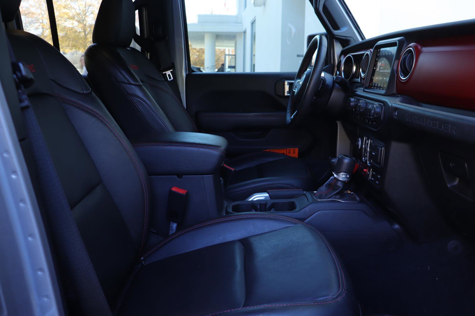 Used 2019 Jeep Wrangler Unlimited Rubicon image 18